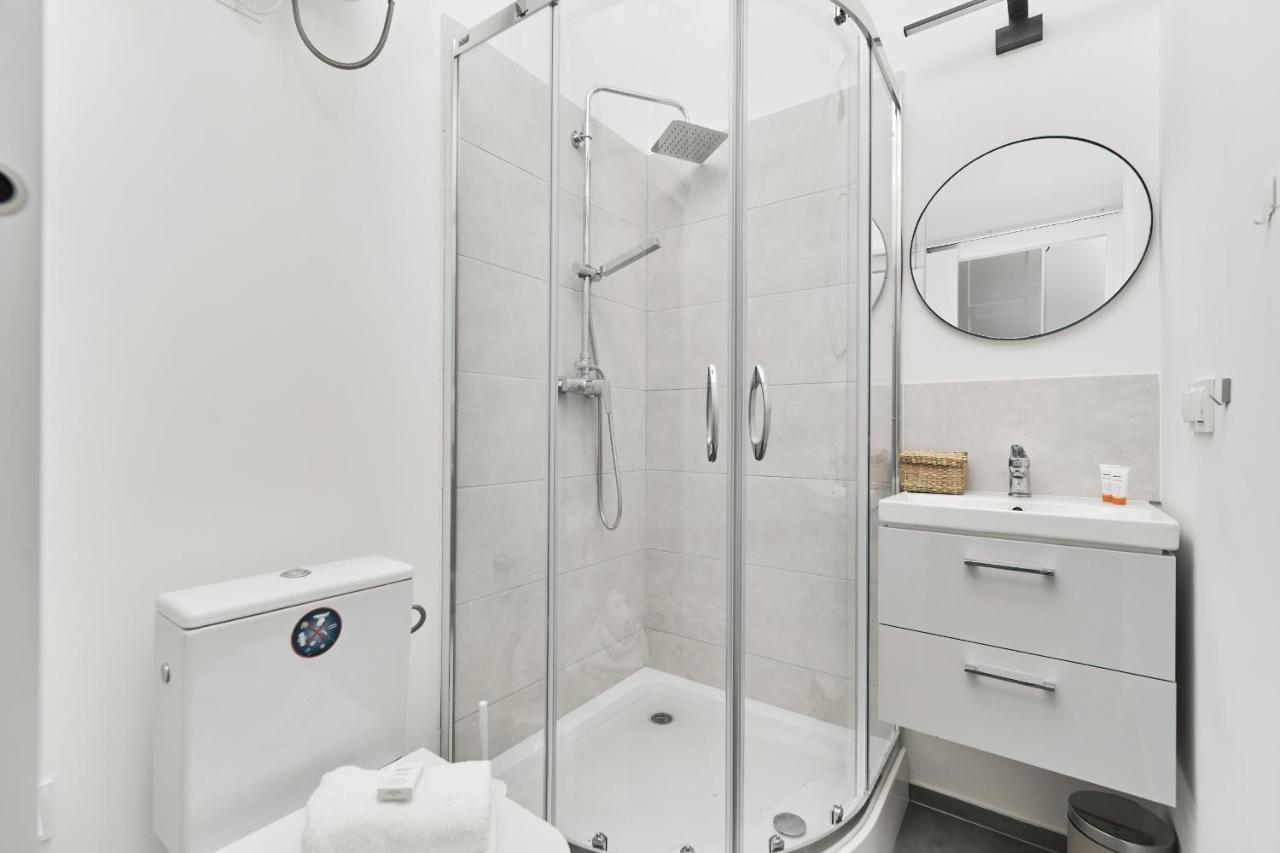 Apartments Wroclaw Museum Square By Renters Ngoại thất bức ảnh